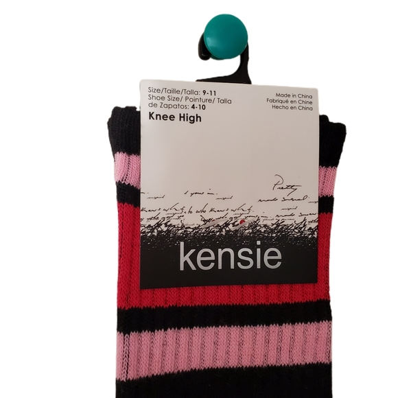 Kensie So Pretty Knee High Socks - Picture 2 of 4